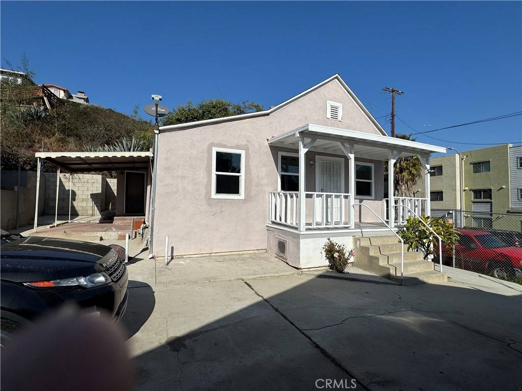 San Pedro, CA 90731,204 W Santa Cruz ST