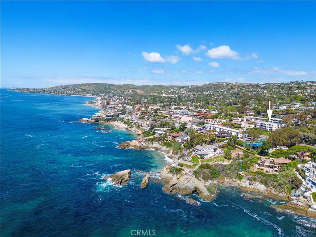 Laguna Beach, CA 92651,240 Moss ST #4