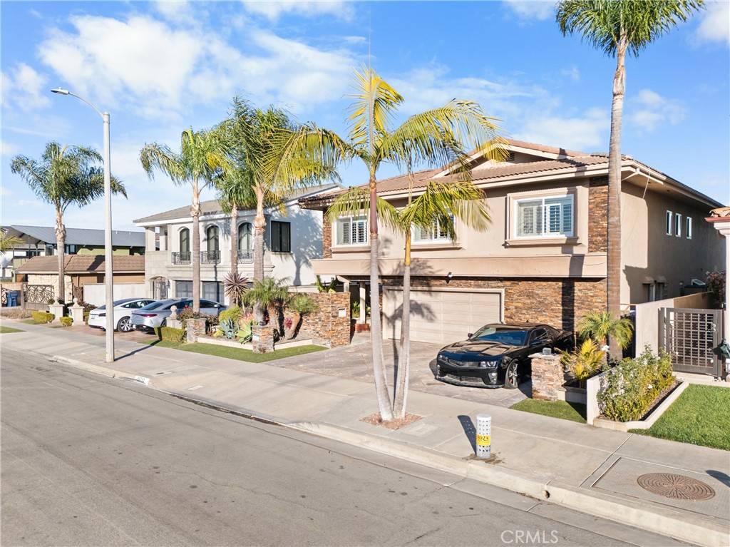 Huntington Beach, CA 92649,16712 Baruna LN