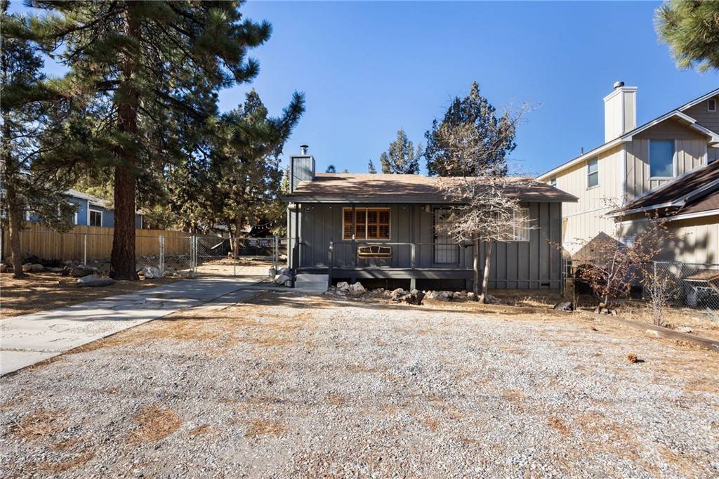 Big Bear, CA 92314,130 Maple LN