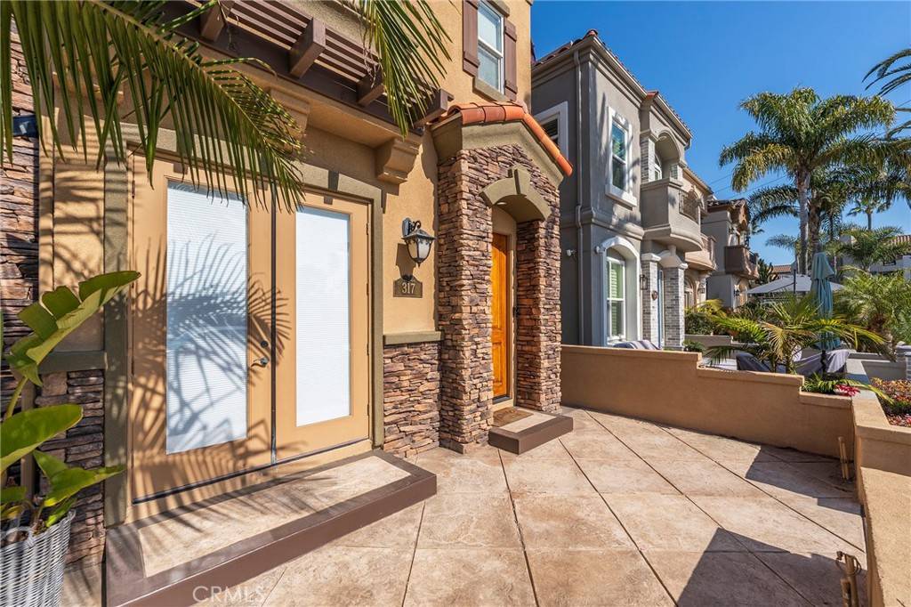 Huntington Beach, CA 92648,317 2nd ST