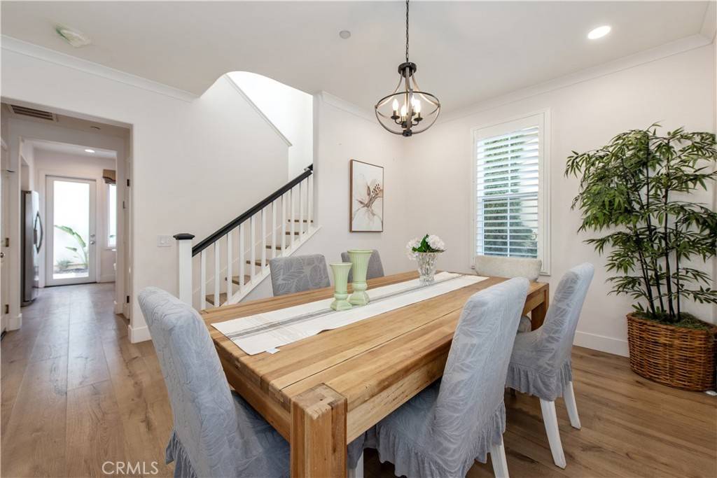 Irvine, CA 92603,12 Arborside