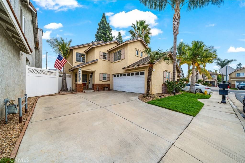 Corona, CA 92878,905 Primrose Lane