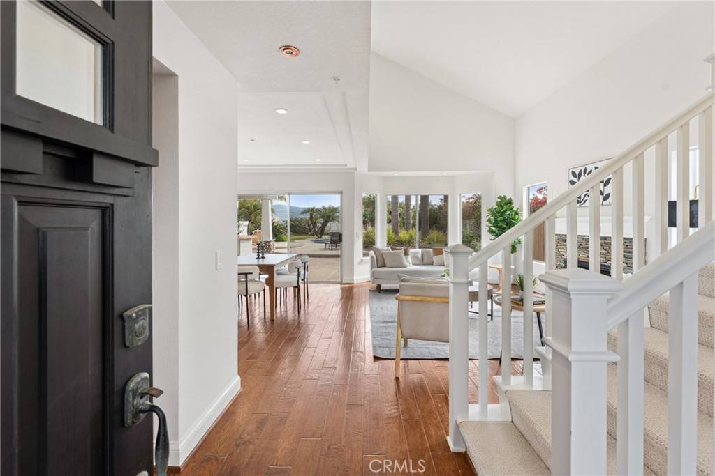 San Clemente, CA 92673,611 Via Golondrina
