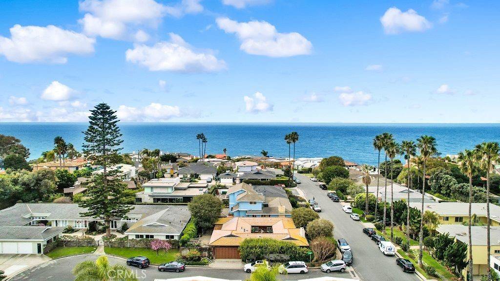 Laguna Beach, CA 92651,1594 Via Capri #1