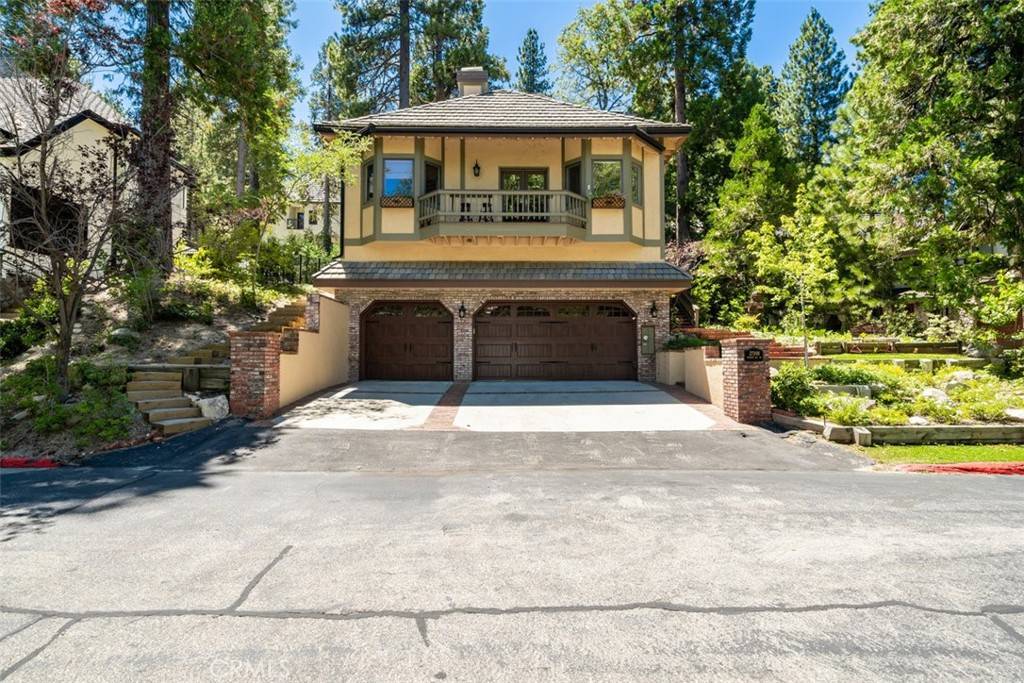 Lake Arrowhead, CA 92352,27598 Meadow Bay DR