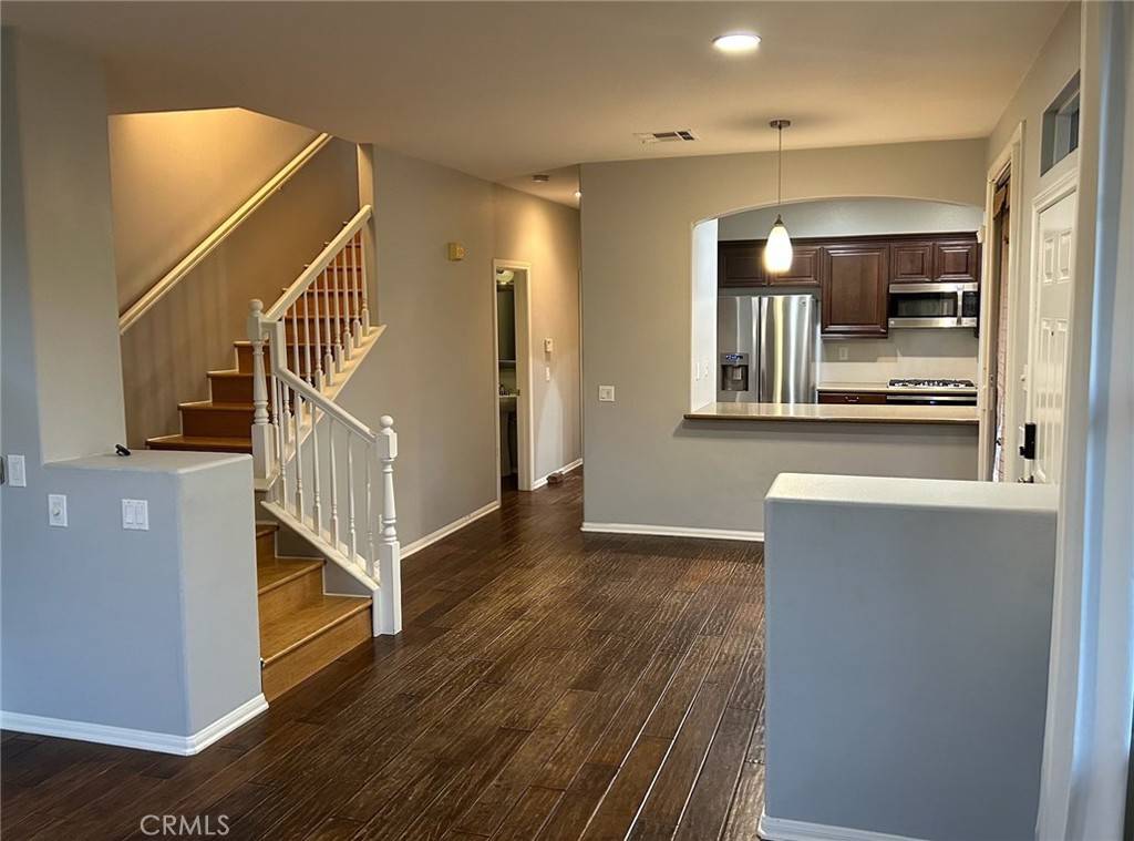 Ladera Ranch, CA 92694,1 Mill Ridge
