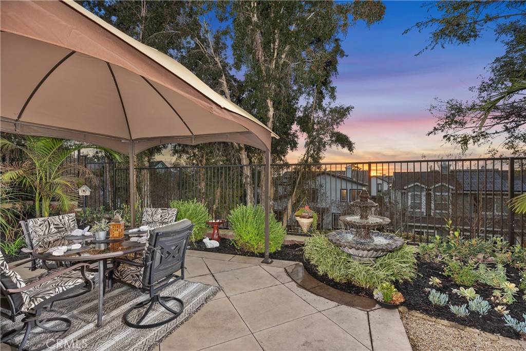 Ladera Ranch, CA 92694,23 Sutherland DR