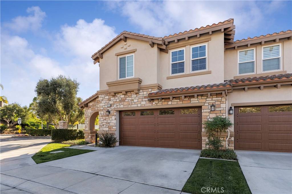 Yorba Linda, CA 92886,17862 Via Roma