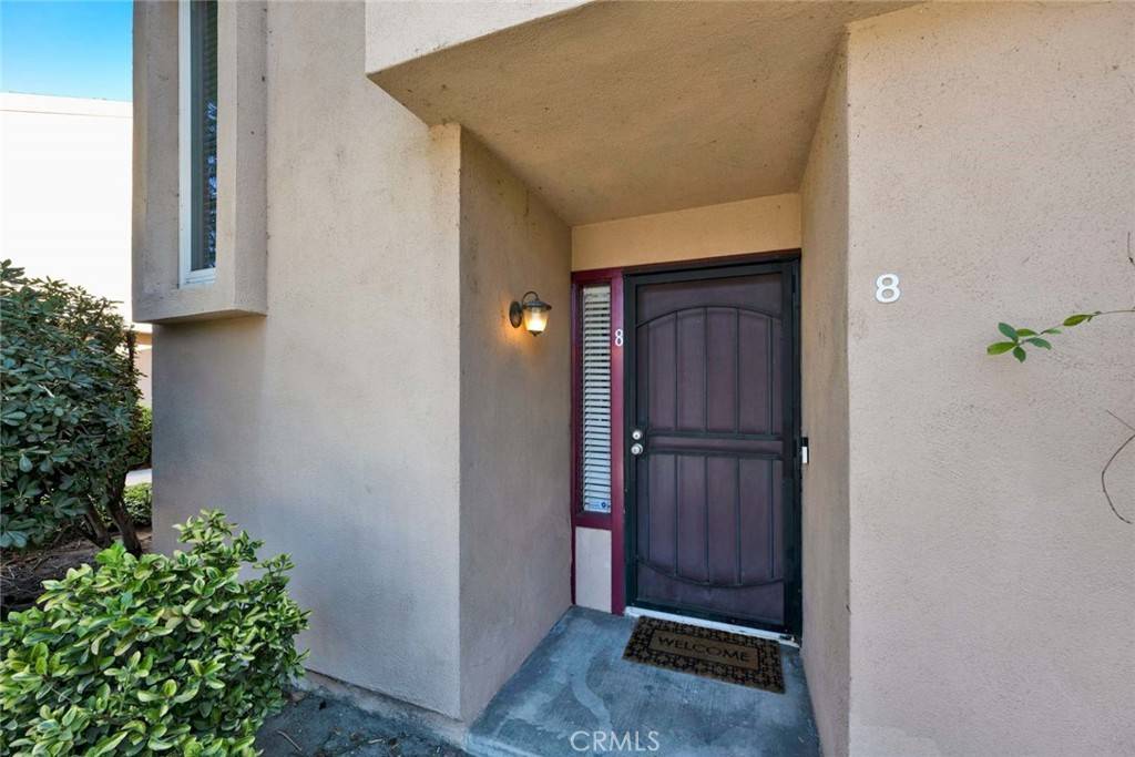 Orange, CA 92865,101 W Riverdale AVE #8