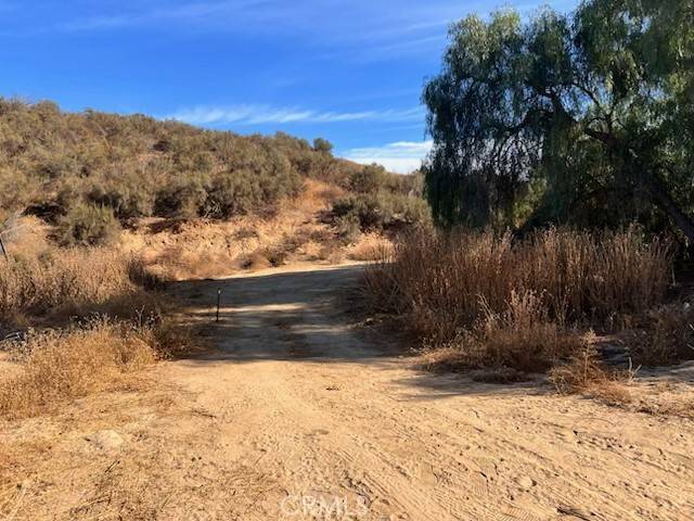 Wildomar, CA 92584,24260 Locust ST