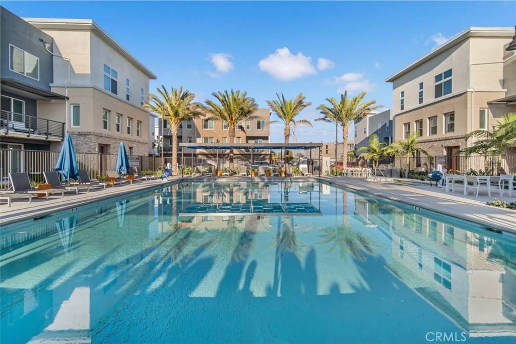 Irvine, CA 92614,207 Steely