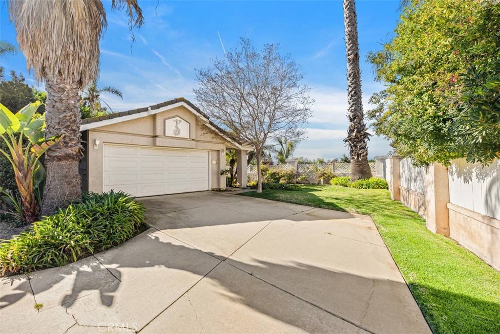 Laguna Niguel, CA 92677,4 Saint Martin