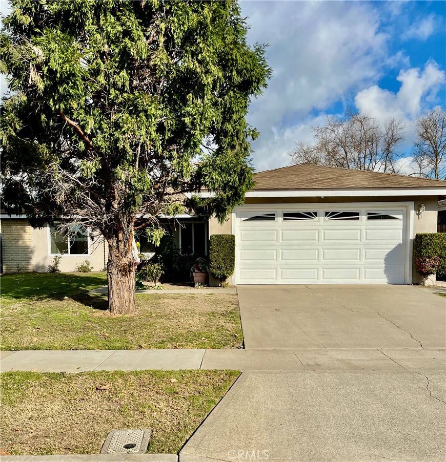 Santa Ana, CA 92706,901 E 19th ST