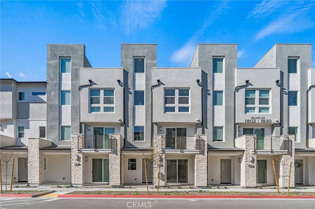 Anaheim, CA 92805,1822 W Bushell St