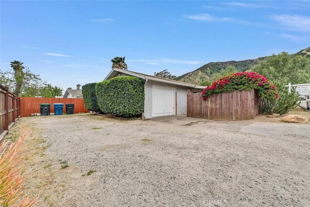 Lake Elsinore, CA 92530,15465 Shadow Mountain LN
