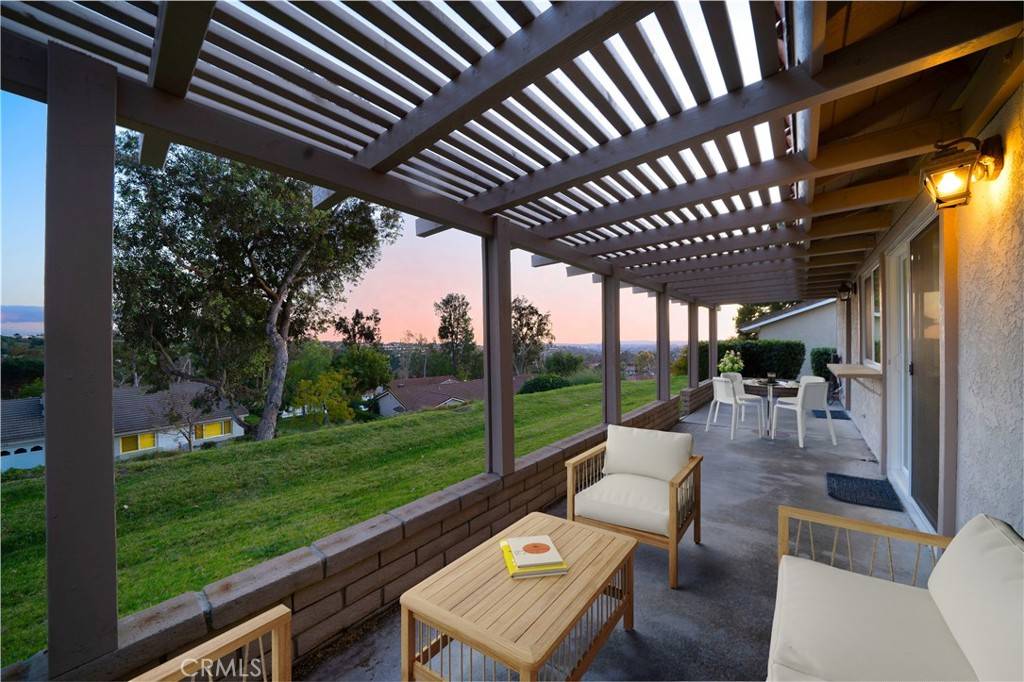Mission Viejo, CA 92692,28102 Calle Casal
