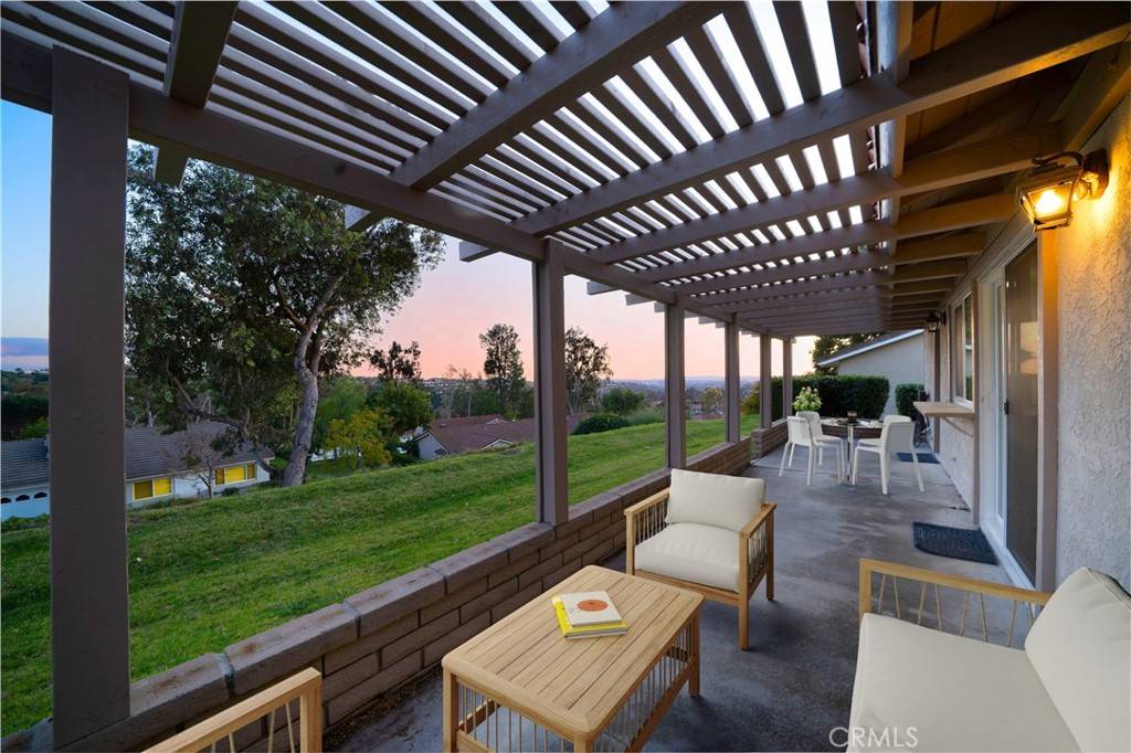 Mission Viejo, CA 92692,28102 Calle Casal