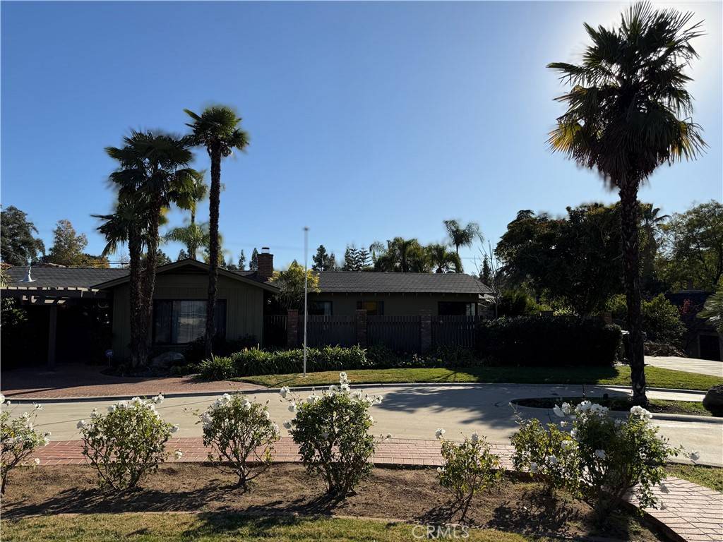 Redlands, CA 92373,522 E Mariposa DR