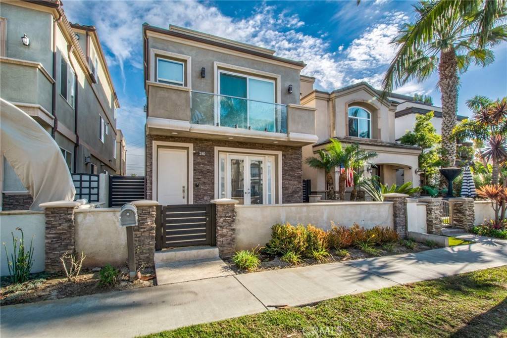 Huntington Beach, CA 92648,310 2nd ST