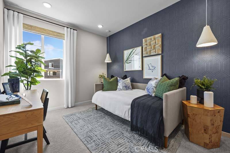 Claremont, CA 91711,175 Evergreen LN