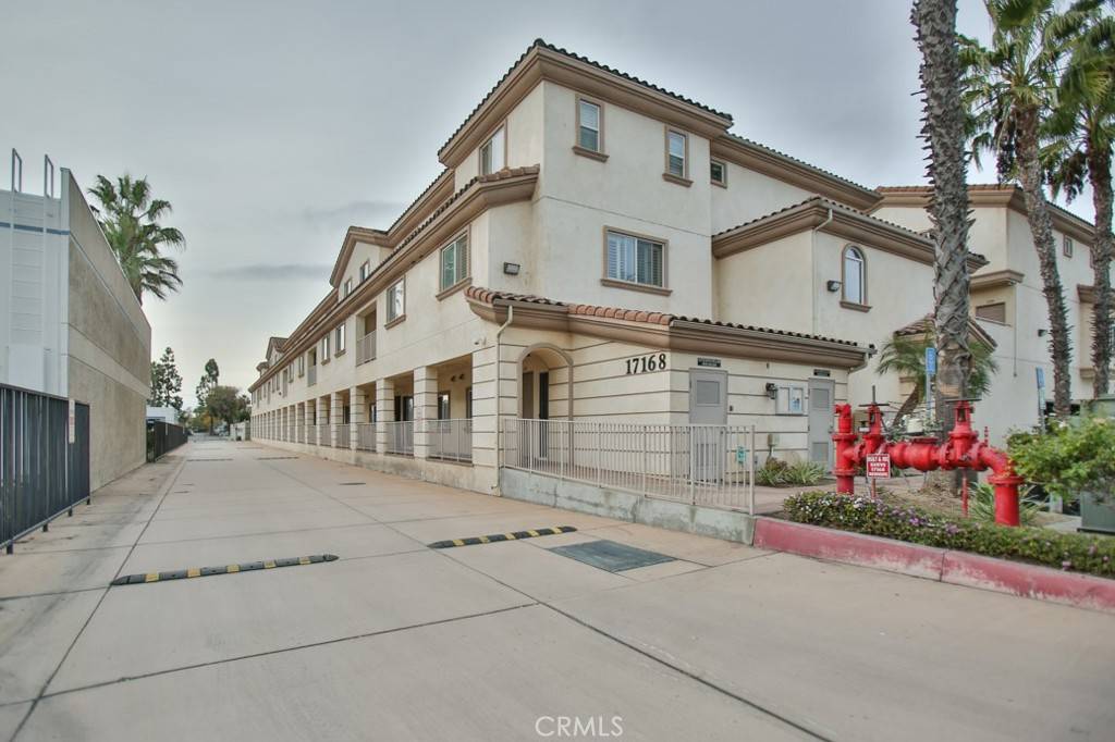 Fountain Valley, CA 92708,17168 Newhope ST #110