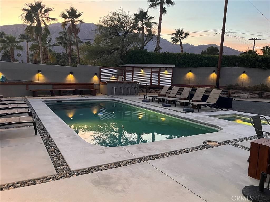 Palm Springs, CA 92262,2171 George DR