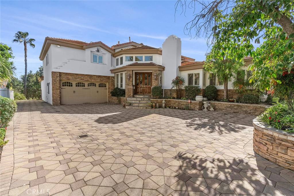 Yorba Linda, CA 92886,5132 Grandview AVE