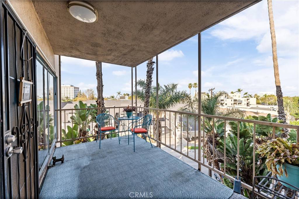 Santa Ana, CA 92701,1323 N Spurgeon ST #4B