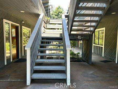 Placentia, CA 92870,200 N Bradford AVE