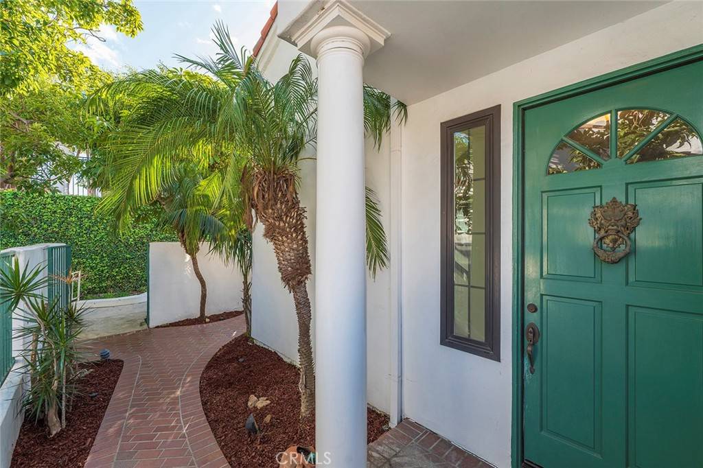 Huntington Beach, CA 92648,7412 Seabluff DR #107
