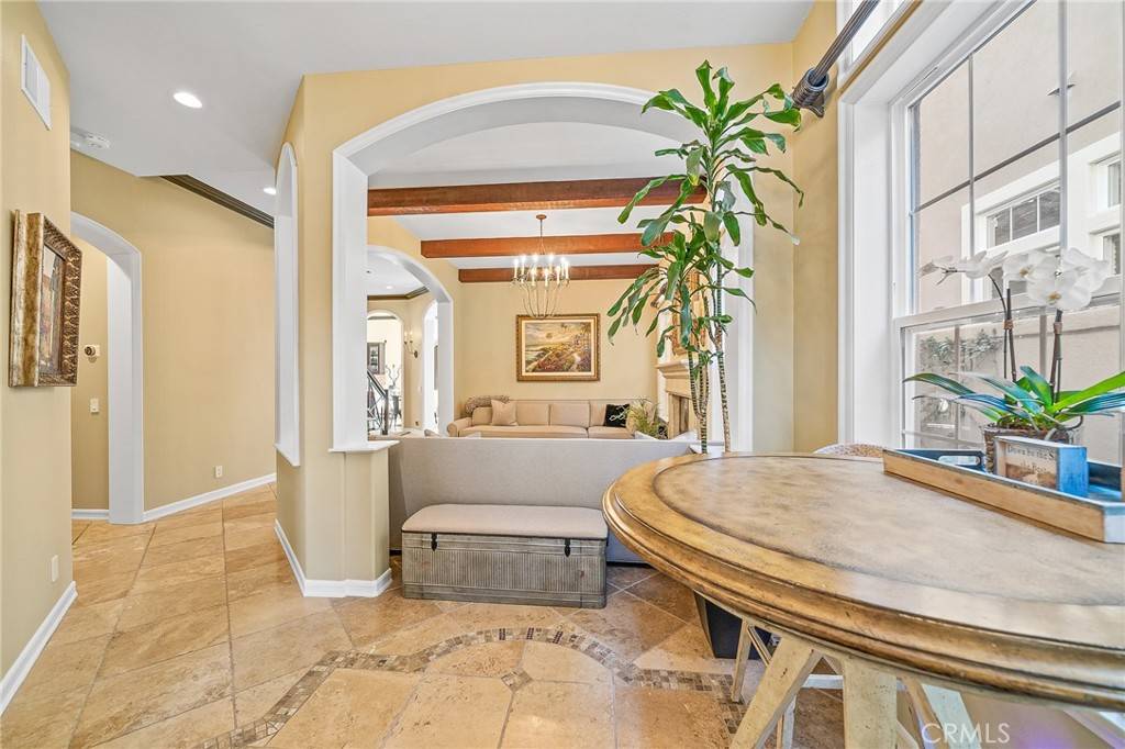 Huntington Beach, CA 92648,5676 Ocean Terrace DR