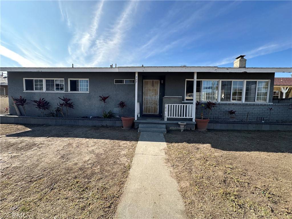 Anaheim, CA 92804,237 S Loma Linda DR