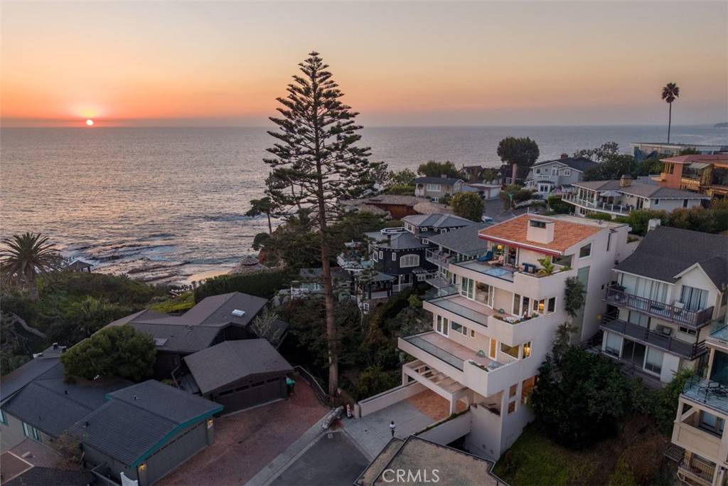 Laguna Beach, CA 92651,2721 Victoria DR