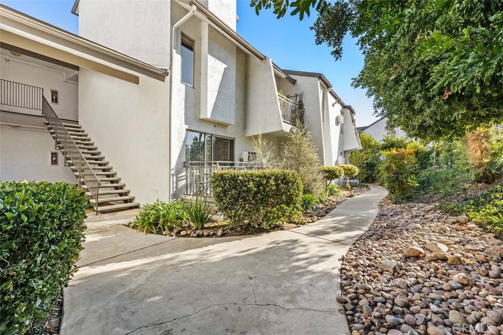 La Mesa, CA 91942,7506 Parkway DR #104