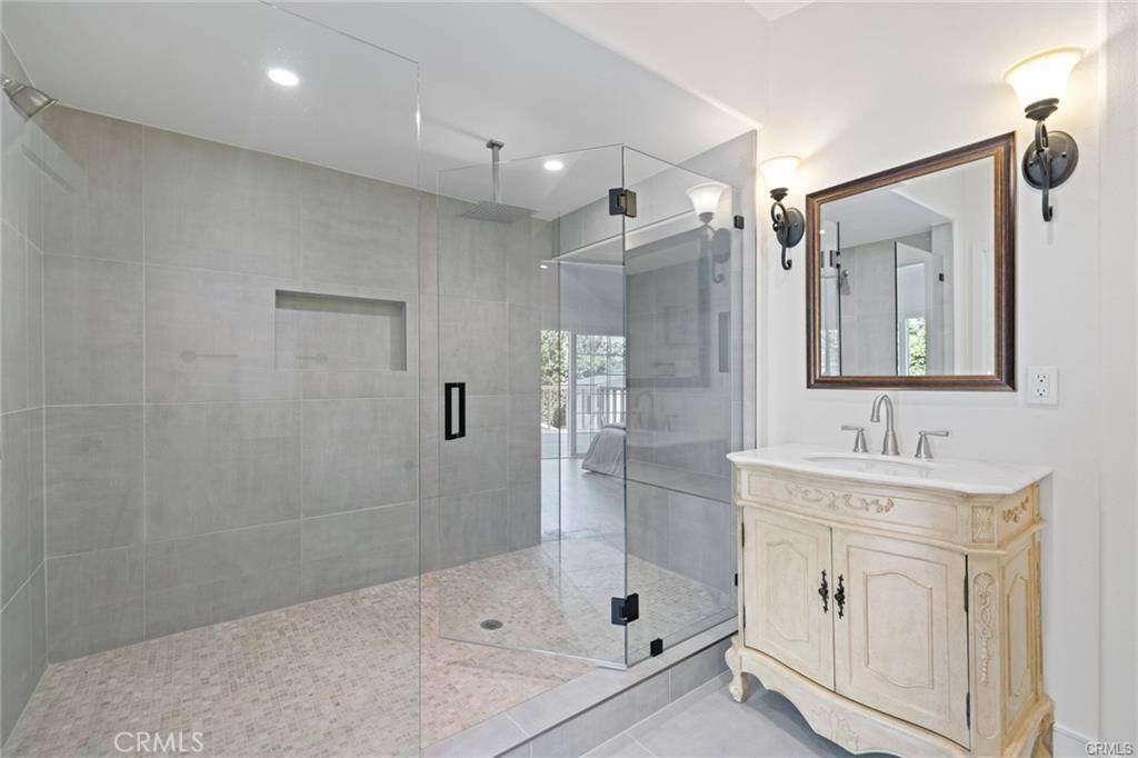 14501 Greenwood LN Tustin, CA 92780