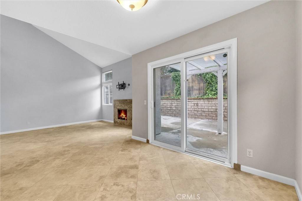 Irvine, CA 92620,28 Jefferson