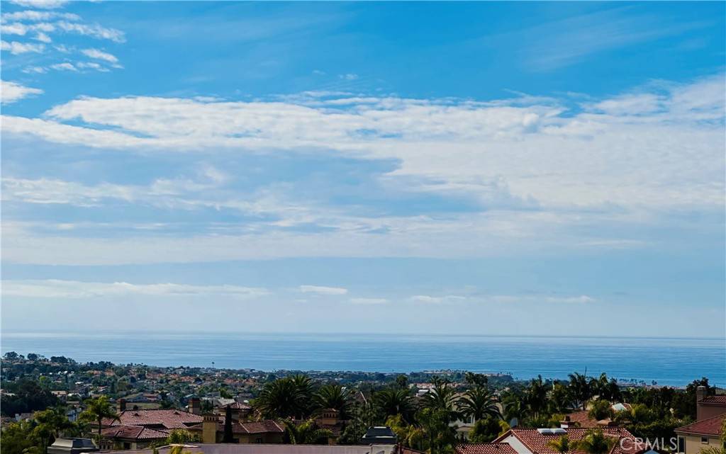 Laguna Niguel, CA 92677,4 Alta Hills WAY