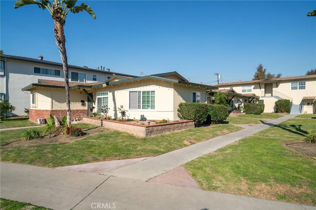 Garden Grove, CA 92841,9661 9671 Maureen DR