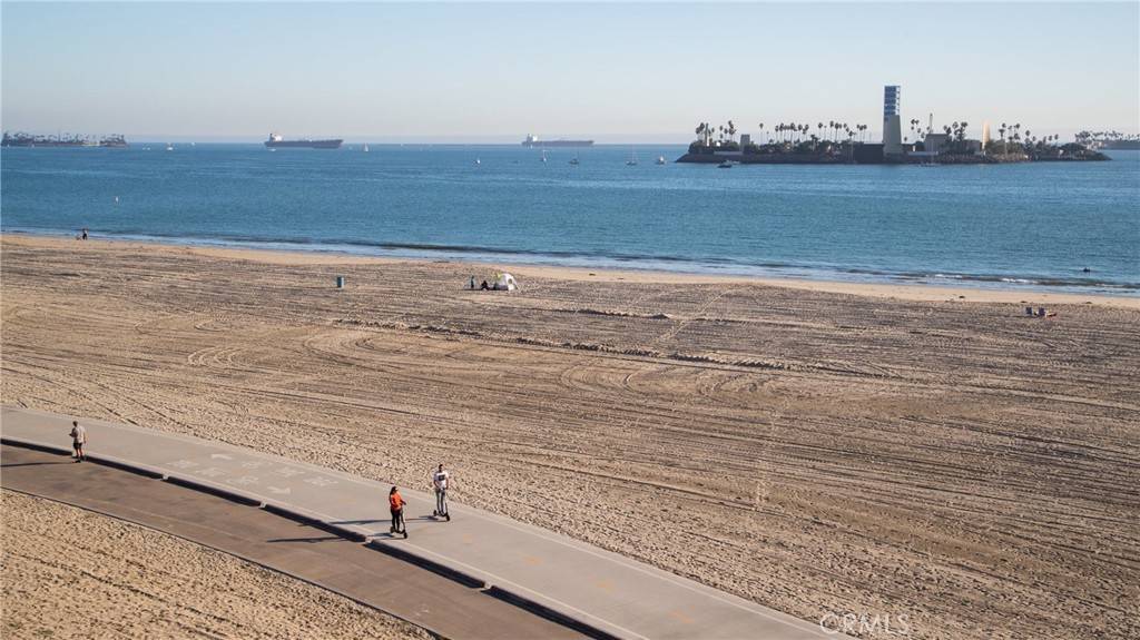 Long Beach, CA 90803,5267 E Ocean BLVD #4