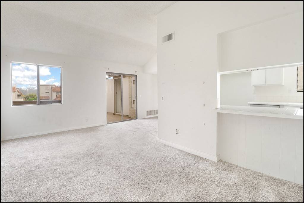 Laguna Niguel, CA 92677,28101 Mariposa #204