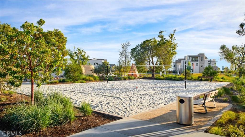 Irvine, CA 92618,483 Mulligan
