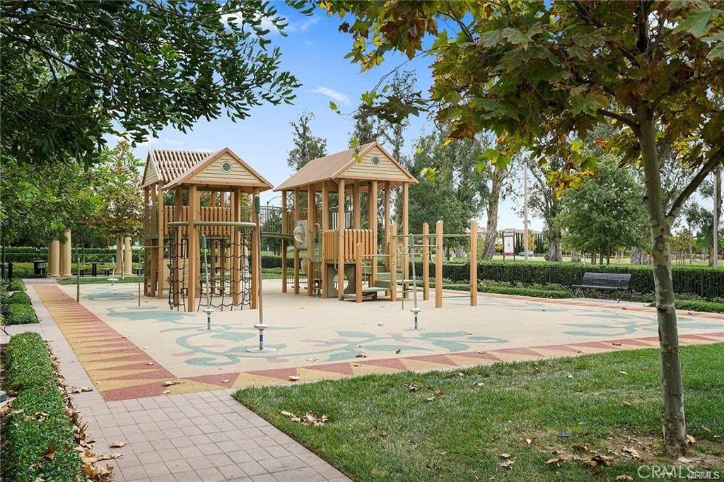 Irvine, CA 92620,71 Cherry Tree