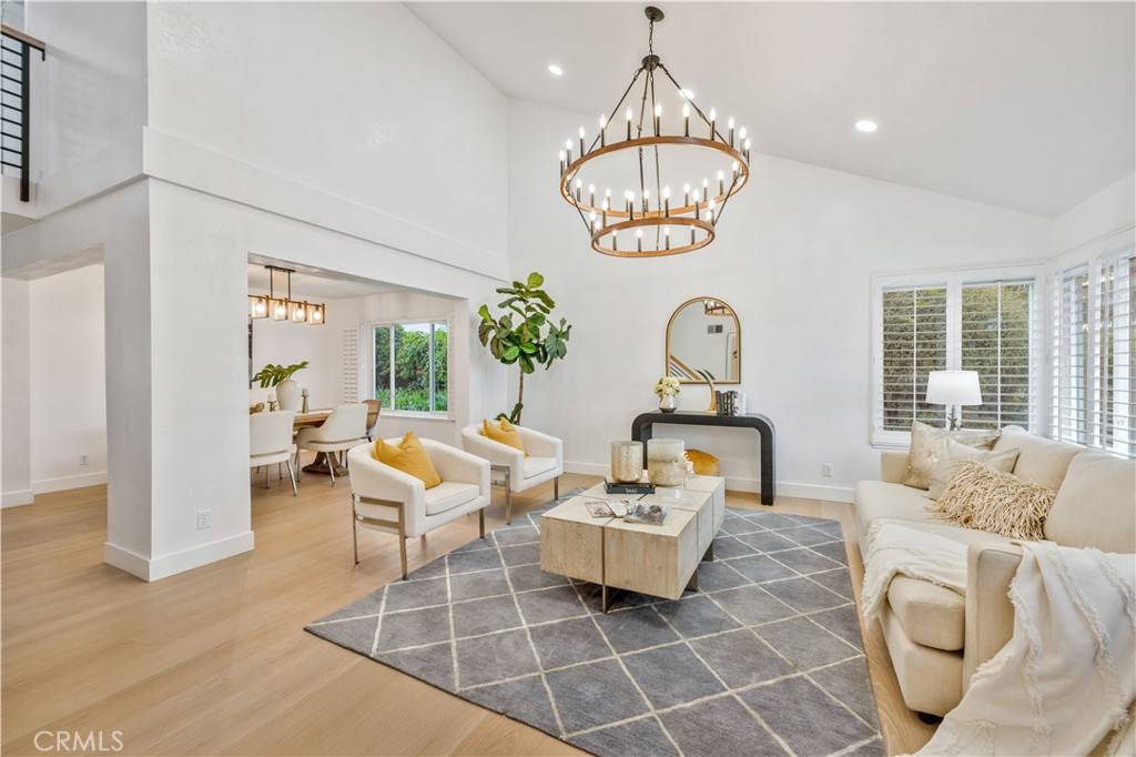 Mission Viejo, CA 92691,27412 Valderas