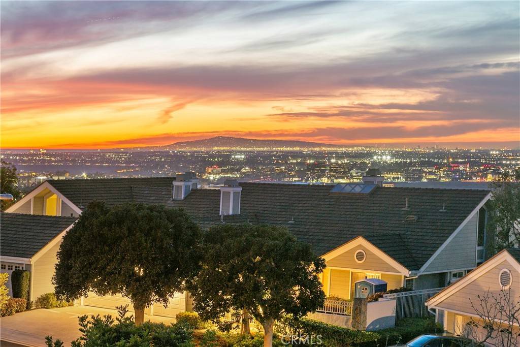 Irvine, CA 92603,5 Argo #73