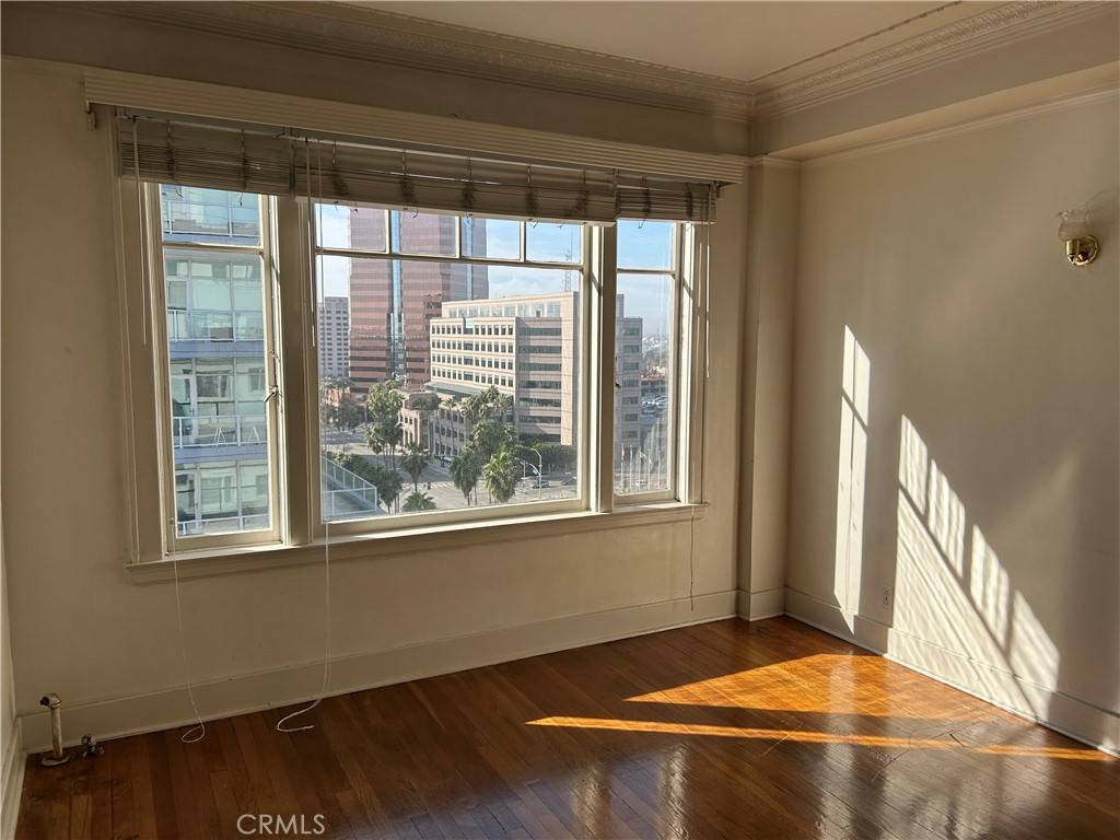 Long Beach, CA 90802,360 W Ocean BLVD #1106