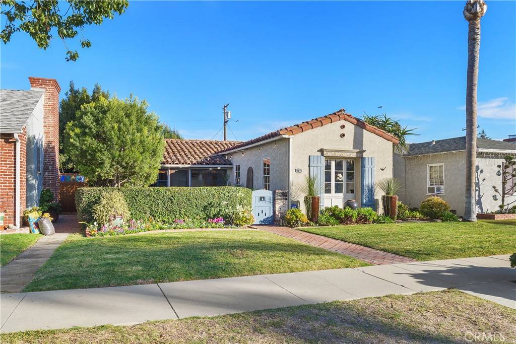 Long Beach, CA 90807,3736 Gaviota AVE