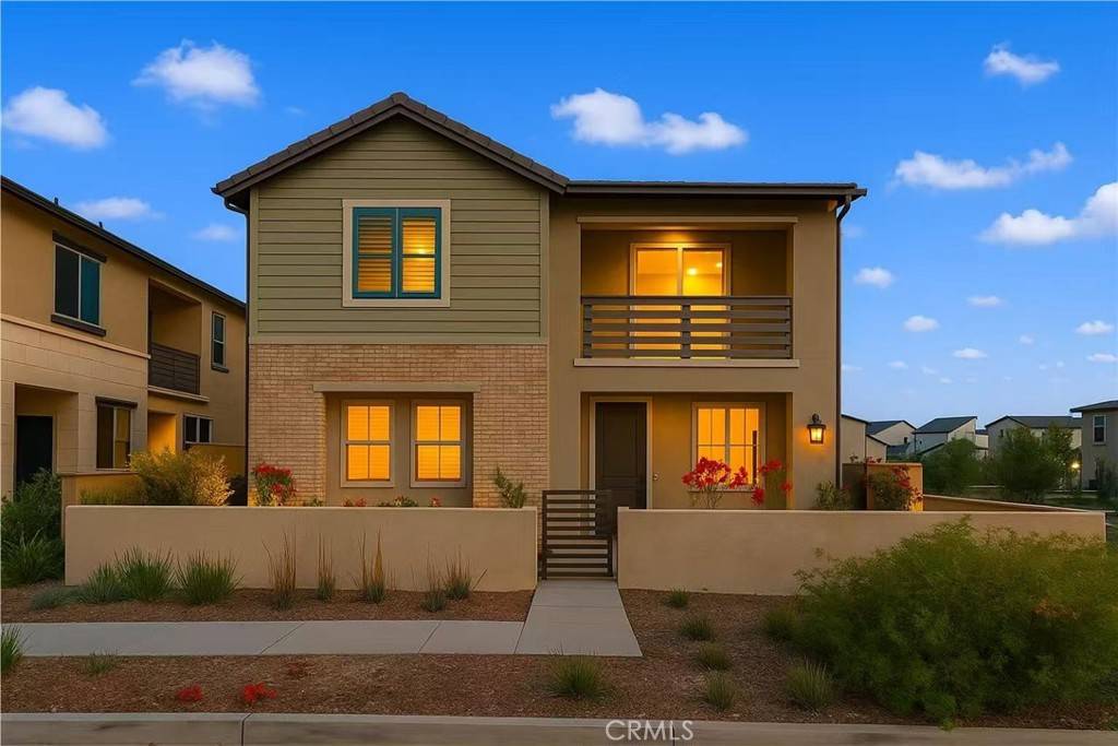 Irvine, CA 92618,306 Treble
