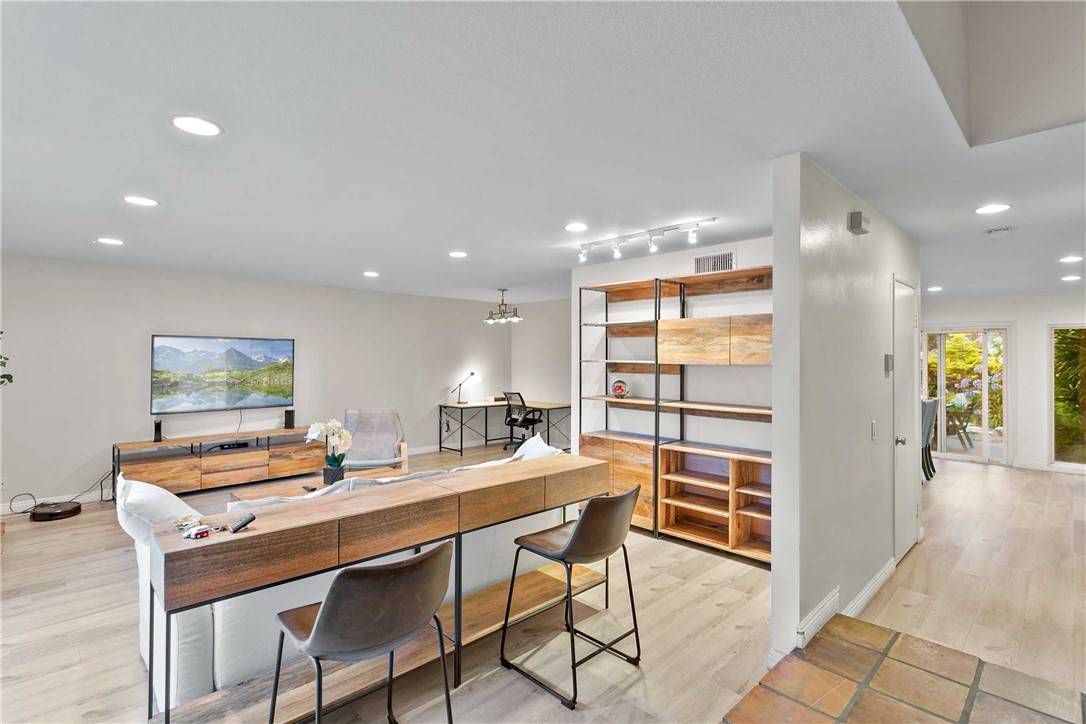 La Mirada, CA 90638,12203 Santa Gertrudes AVE #57