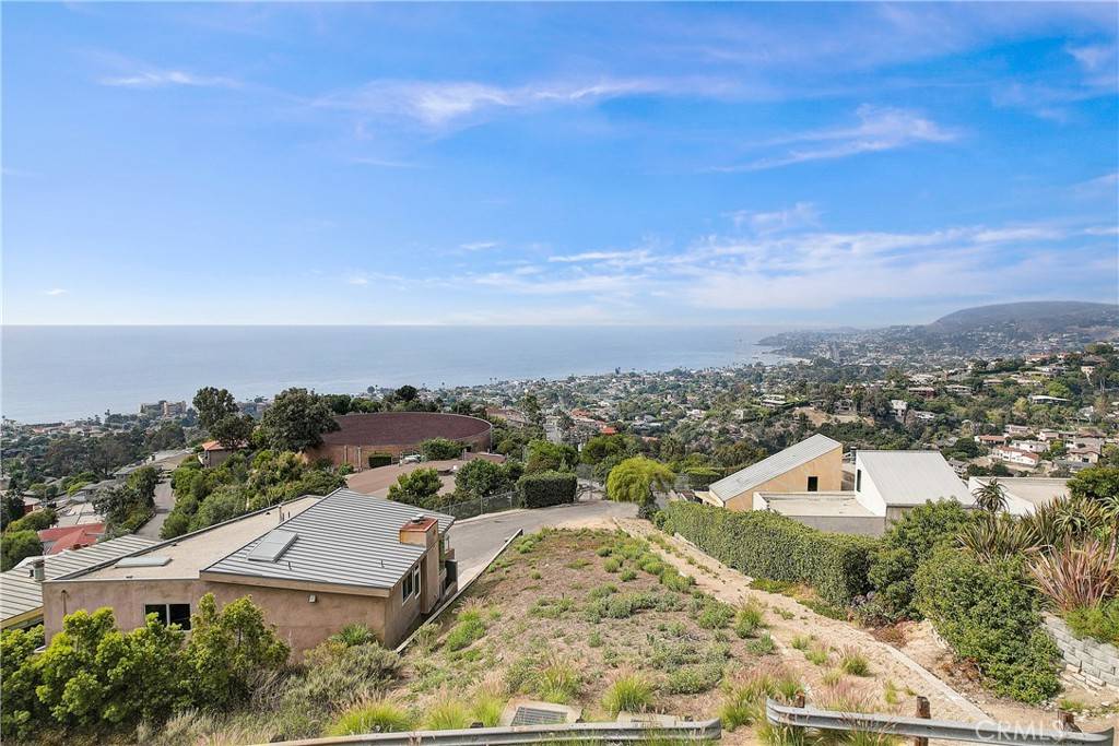 Laguna Beach, CA 92651,1151 Summit PL